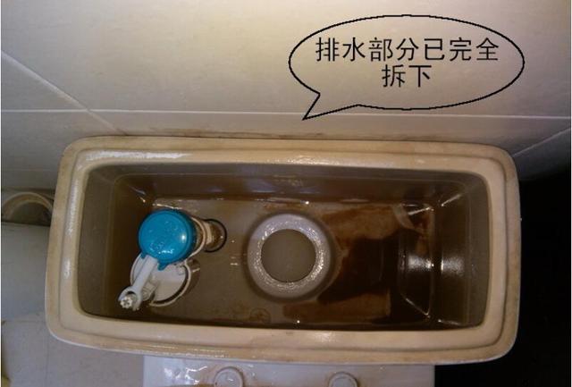 抽水马桶水箱漏水，自己动动手就能搞定