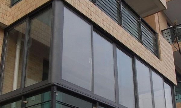 阳台如何封 好看又实用