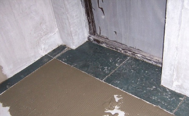 瓷砖粘接剂的特点和使用注意事项