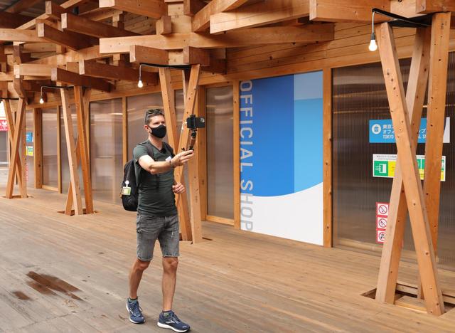 东京奥运村开始向日本各地还木材(图1)