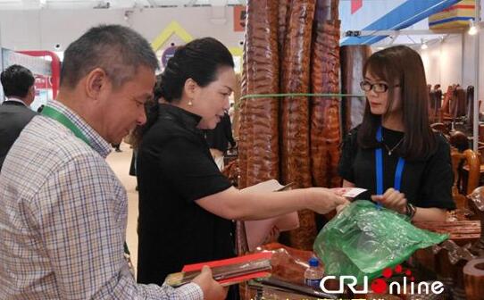 越南木质筷子走俏第四届南博会