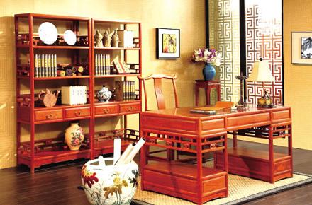 80、90后成红木家具最大消费群体 红木设计走向年轻化(图1)