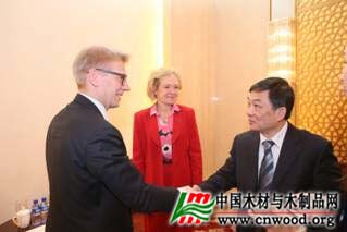 中芬木业高峰论坛于3月22日在北京隆重召开(图1)