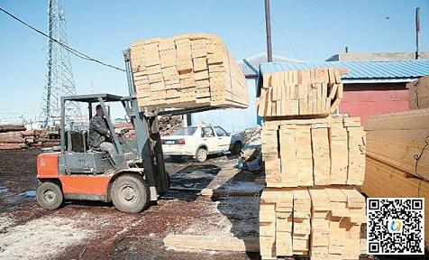 黑河口岸几年来首次从进口俄罗斯木材商品(图1) 黑河口岸几年来首次从进口俄罗斯木材商品