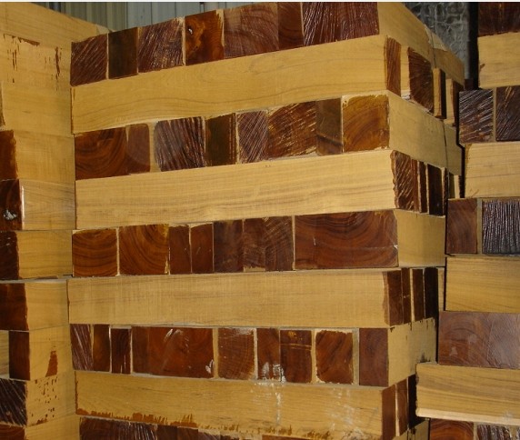 缅甸柚木价格坚挺 部分新货入市(图1) 缅甸柚木价格坚挺 部分新货入市(图1)