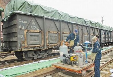 绥芬河口岸进境俄罗斯原木熏蒸除害处理现场实录(图1)