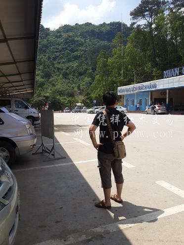 越南红木市场最前沿报道（记者直接进入越南第一线）(图2)