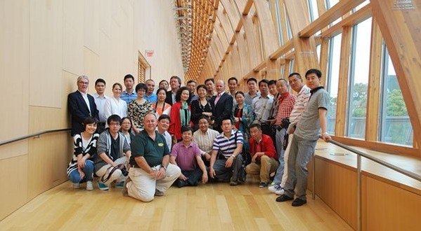 美加考察团考察安大略省艺术馆AGO 