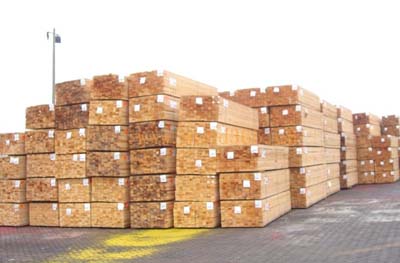 木材价格涨跌真相:建筑用材上涨与家具用材分化-优料客集木库(图1) 木材市场:建筑木材价格猛涨 家具用材价格走跌